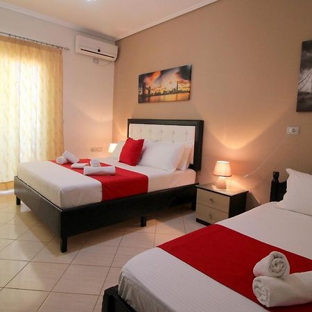 Centrum Hotel Ksamil Dış mekan fotoğraf