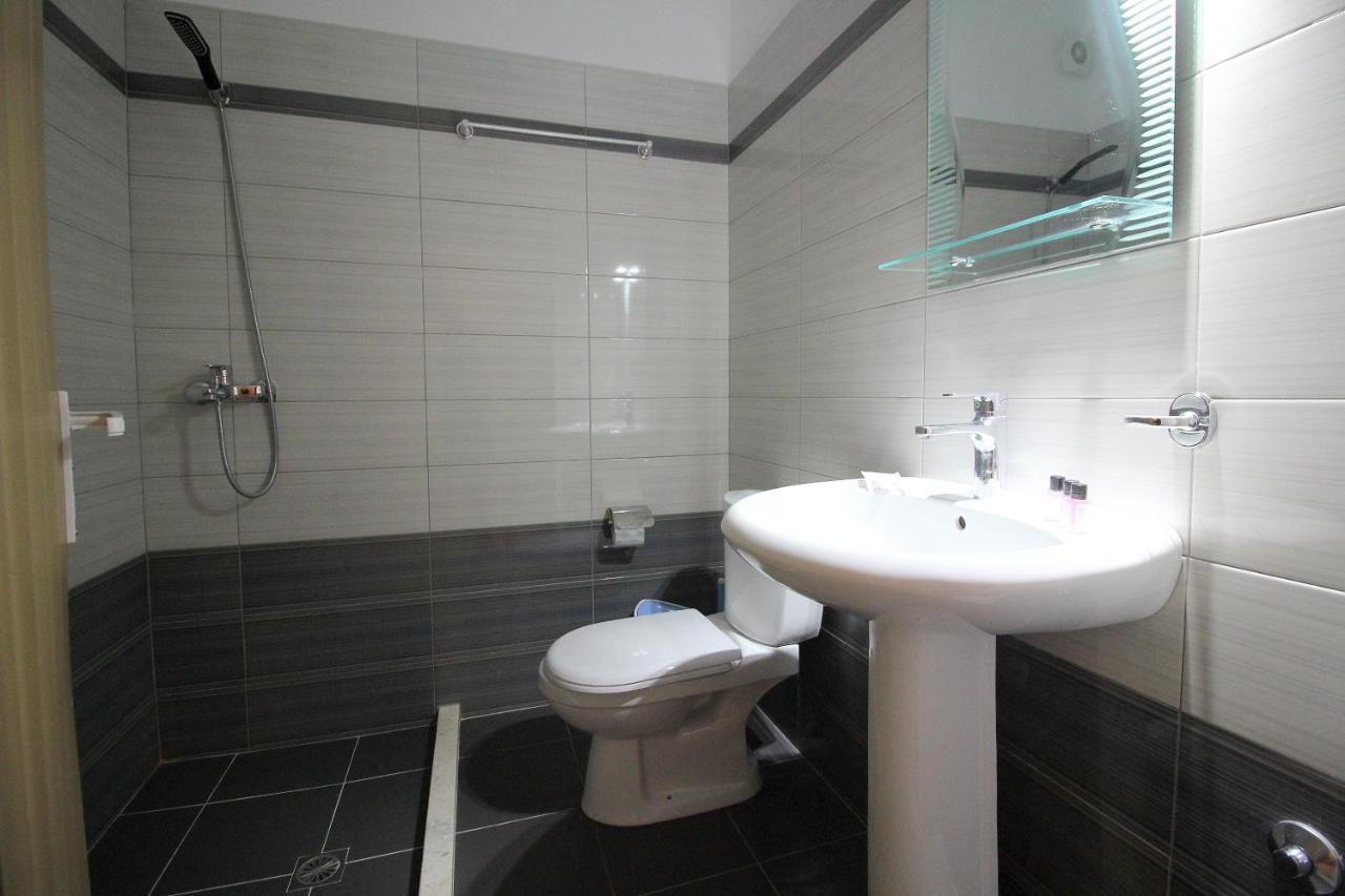 Centrum Hotel Ksamil Dış mekan fotoğraf