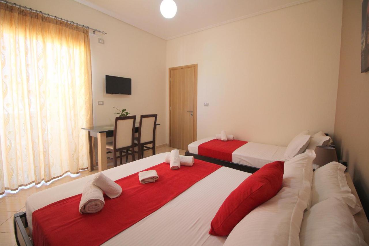 Centrum Hotel Ksamil Dış mekan fotoğraf